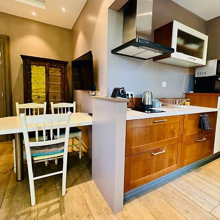 Gite 45M2 Avec Terrasse, 2 A 3 Pers, A Richemont Richemont  Exterior foto